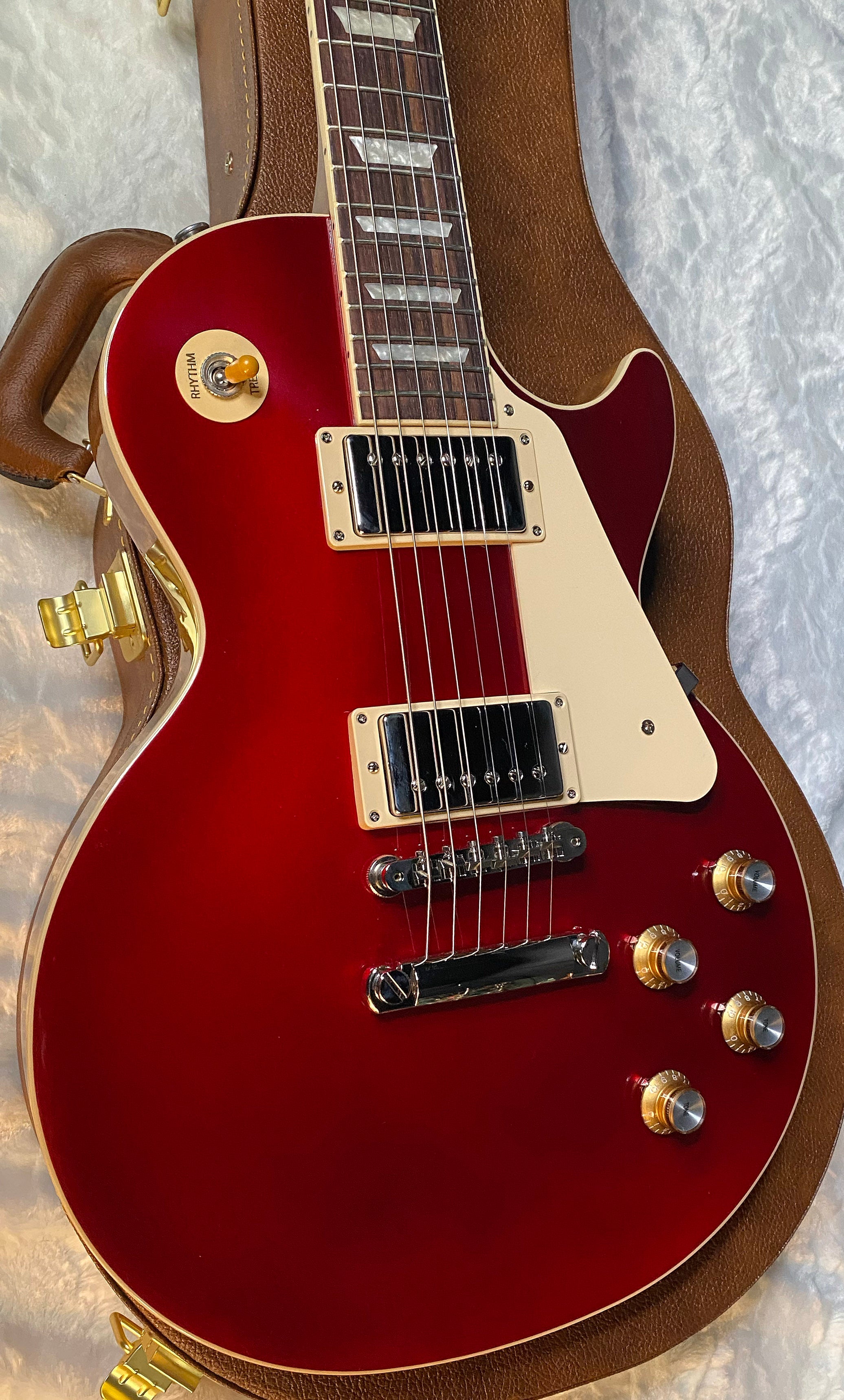 NEW ! Gibson Les Paul Standard '60s - Sparkling Burgundy - 9.7lbs - Authorized Dealer - G06171