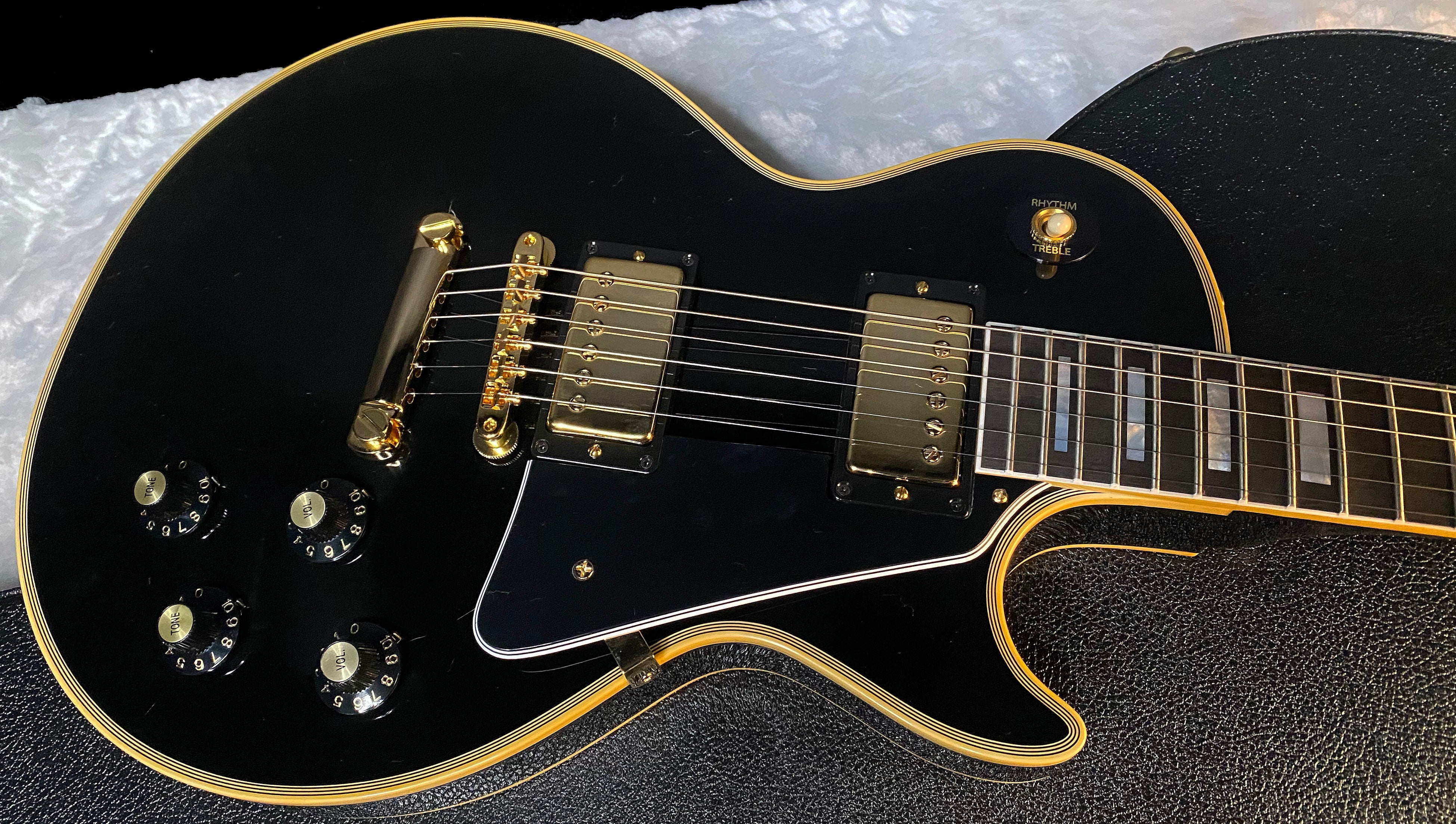 NEW! Gibson Custom Shop '68 Les Paul Custom Reissue - Gloss Ebony - Authorized Dealer - 9.1 lbs - G06175