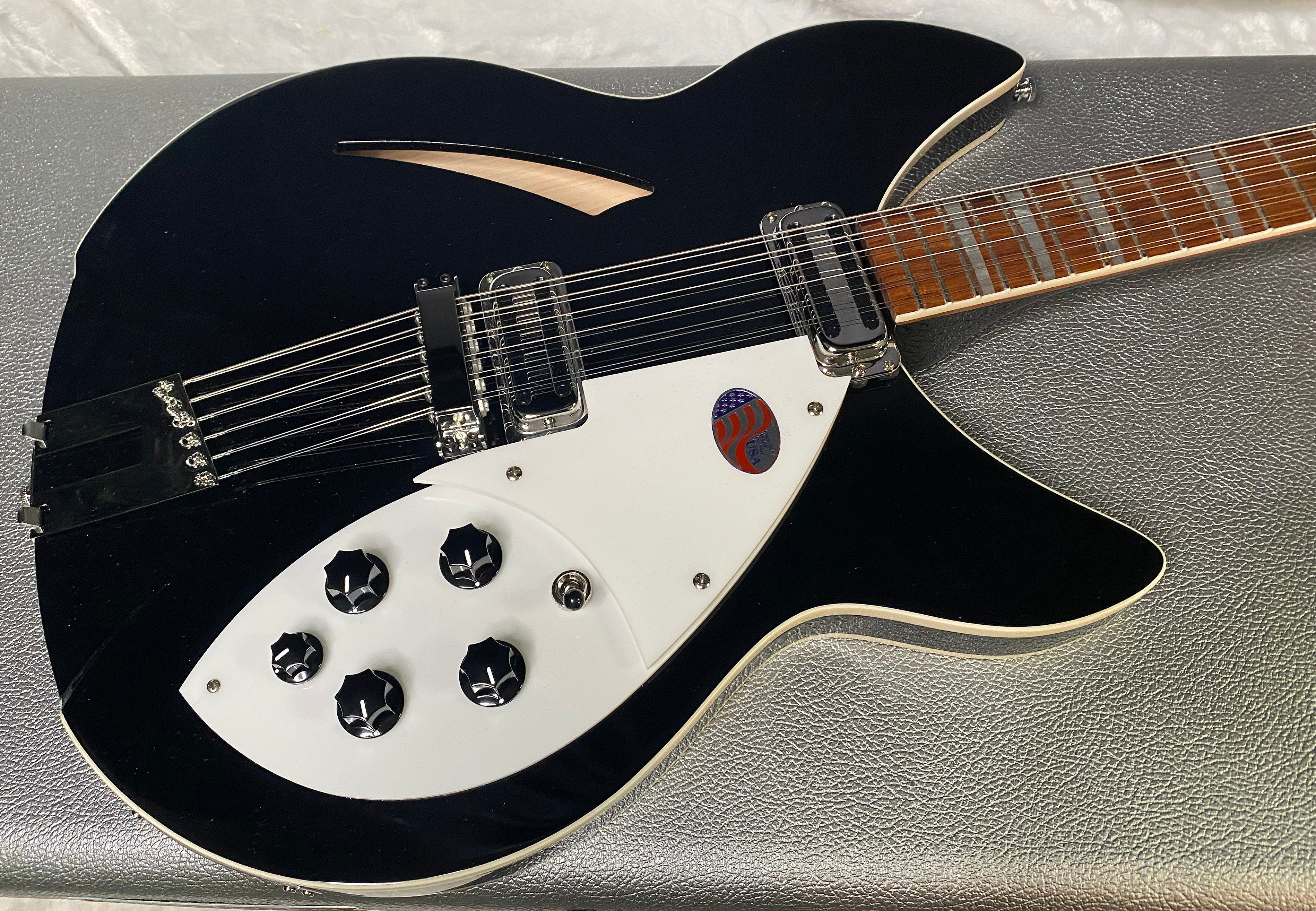 NEW! Rickenbacker 360/12C63 C Series 12-String Electric Guitar Jet Glo - Authorized Dealer - In-Stock! 8.1lbs - G06938