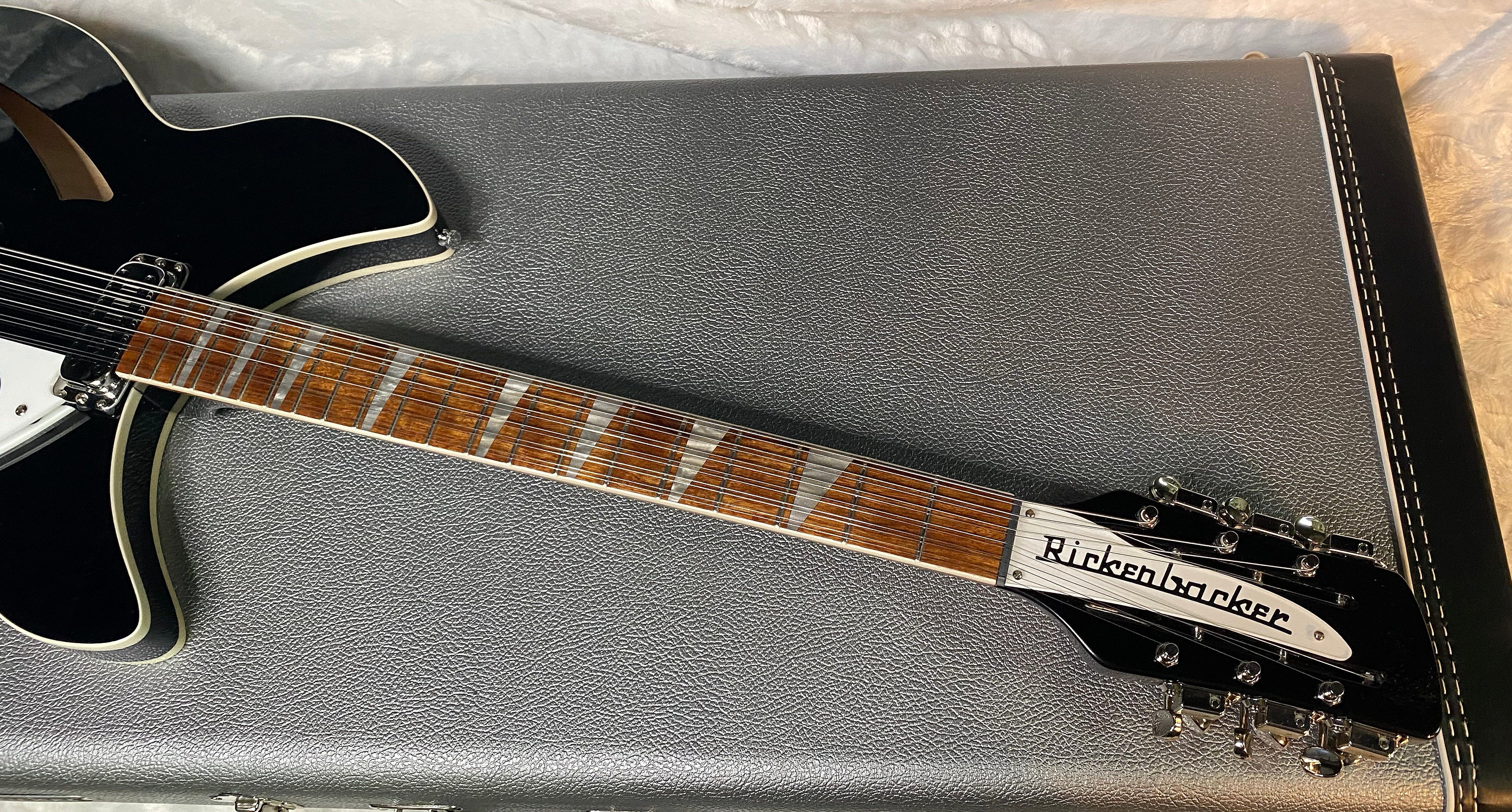 NEW! Rickenbacker 360/12C63 C Series 12-String Electric Guitar Jet Glo - Authorized Dealer - In-Stock! 8.1lbs - G06938