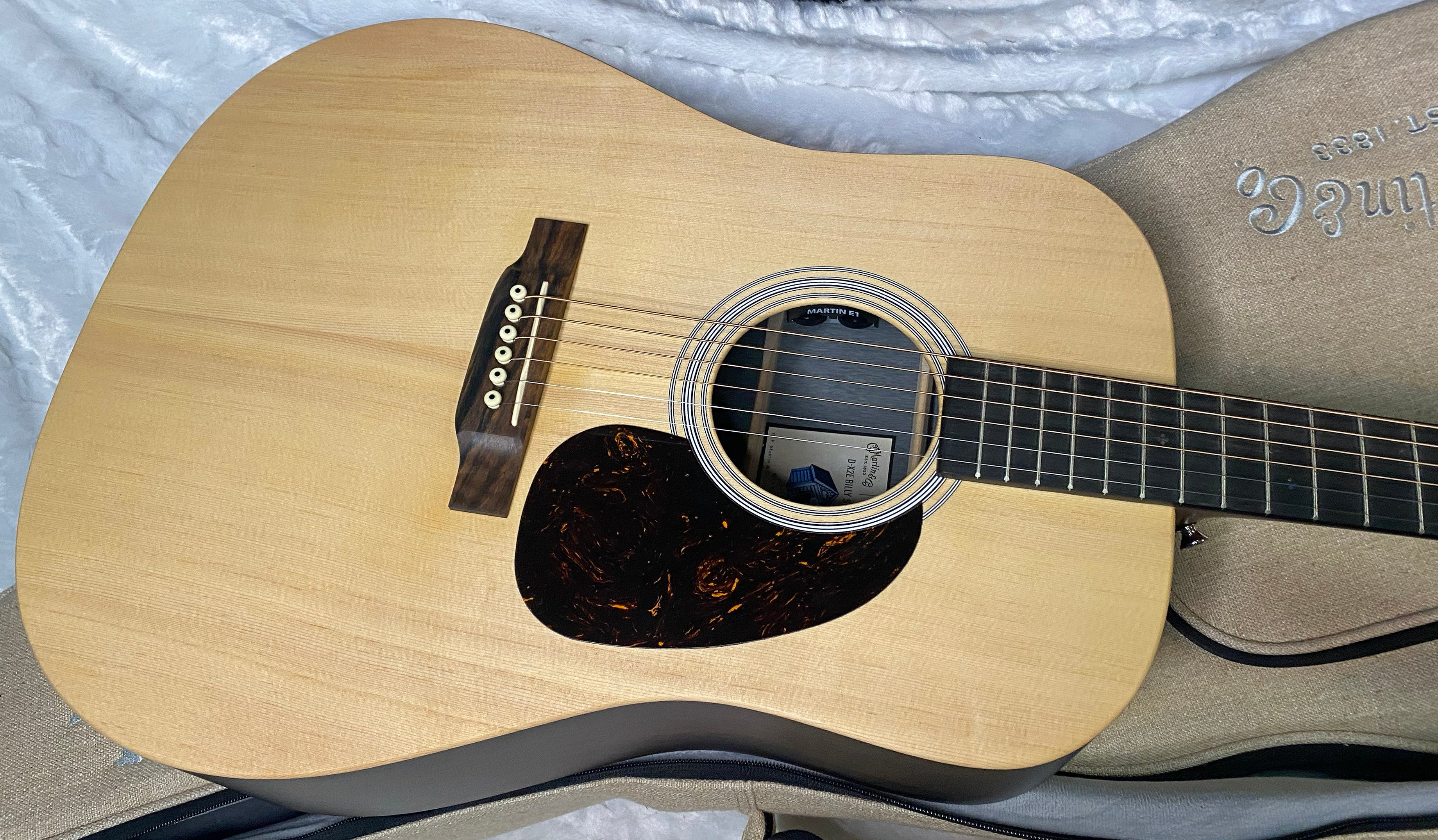 NEW! Martin D-X2E Billy Strings Signature Acoustic-Electric Guitar - Natural - 4.75 lbs - Authorized Dealer - G06945