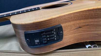 NEW! Taylor Big Baby Taylor BBTe Acoustic-electric Guitar - Natural Sitka Spruce - 4lbs - Authorized Dealer - G06202