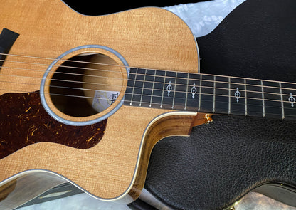 NEW! Taylor 214ce-K DLX Koa Grand Auditorium Acoustic-Electric Guitar Natural Finish - 4.8lbs - Authorized Dealer - G06210