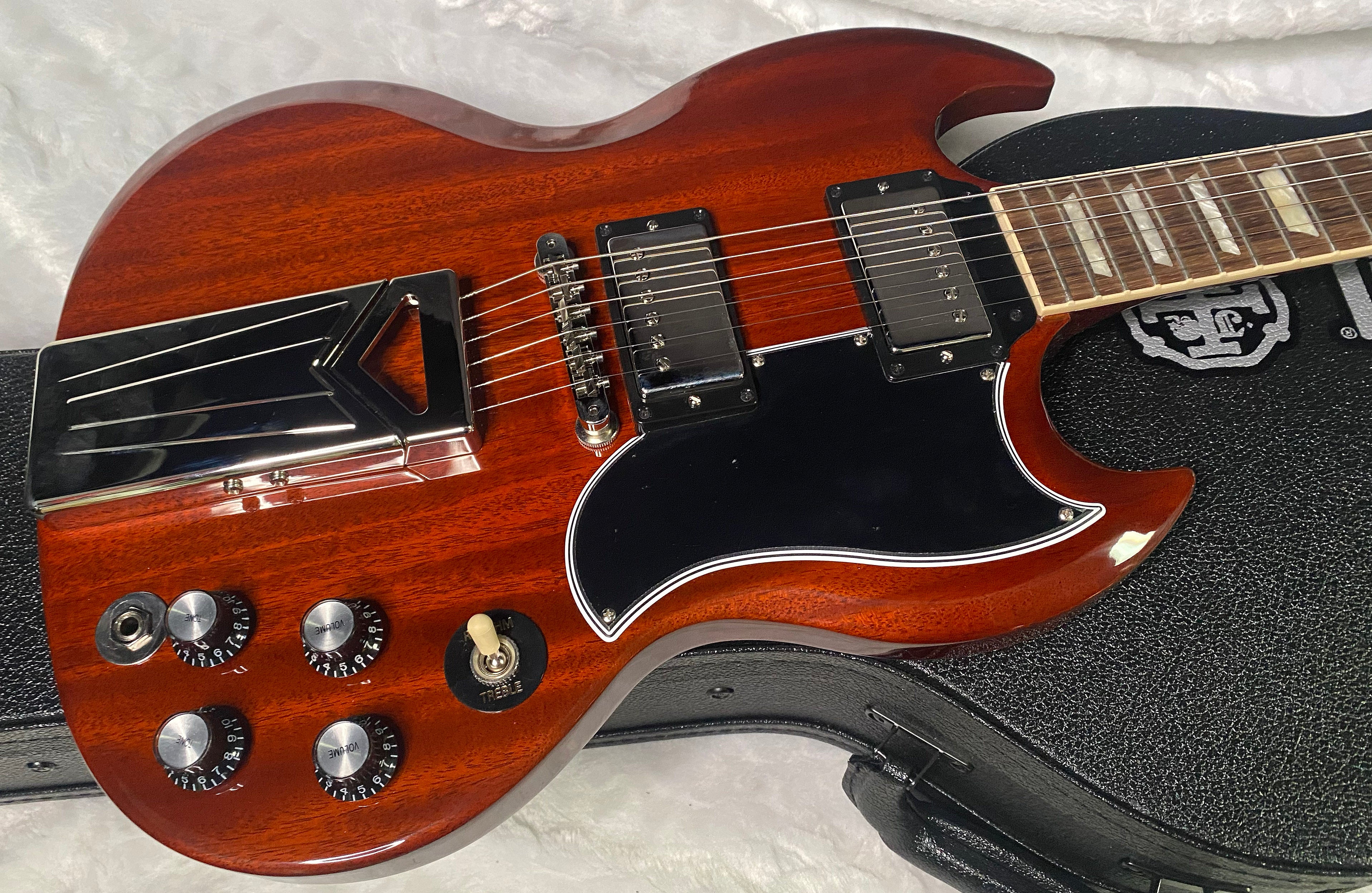 NEW ! Gibson Gibson USA: Jake Kiszka SG Standard Limited Edition - Faded Cherry - Only 6.8 lbs - Greta Van Fleet - Authorized Dealer - G06810