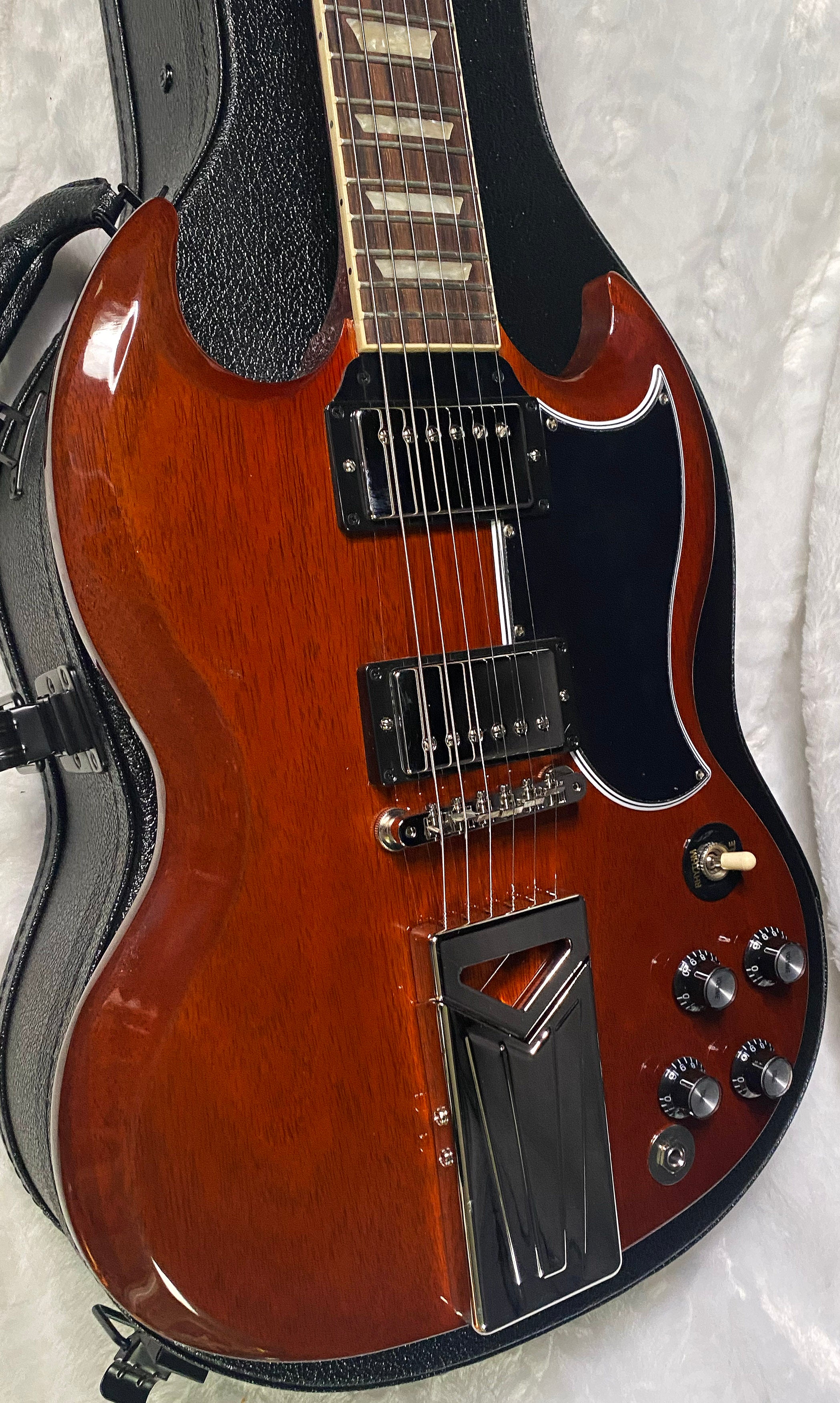 NEW ! Gibson Gibson USA: Jake Kiszka SG Standard Limited Edition - Faded Cherry - Only 6.1lbs - Greta Van Fleet - Authorized Dealer - G06802