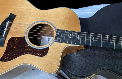 Taylor 214ce-K DLX Koa Grand Auditorium Acoustic-Electric Guitar Natural Finish - 4.8lbs - Authorized Dealer - G06225
