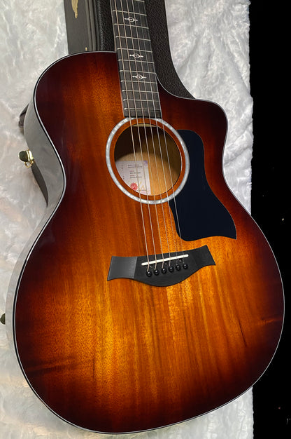 NEW! Taylor 224ce-K DLX Grand Auditorium Acoustic-Electric Guitar - Tobacco - 4.85lbs - Authorized Dealer - G06228