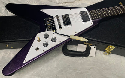 NEW! Gibson Custom 1967 Flying V Purple Sparkle - Short Maestro Trem -Only 7lbs - Authorized Dealer - Ultra RARE! Dealer Select - G07670