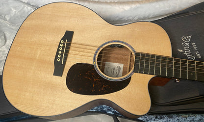 NEW! Martin 000C Jr-E Acoustic-Electric Guitar - Natural - Deluxe Gig Bag - Authorized Dealer - 4lbs - G06946