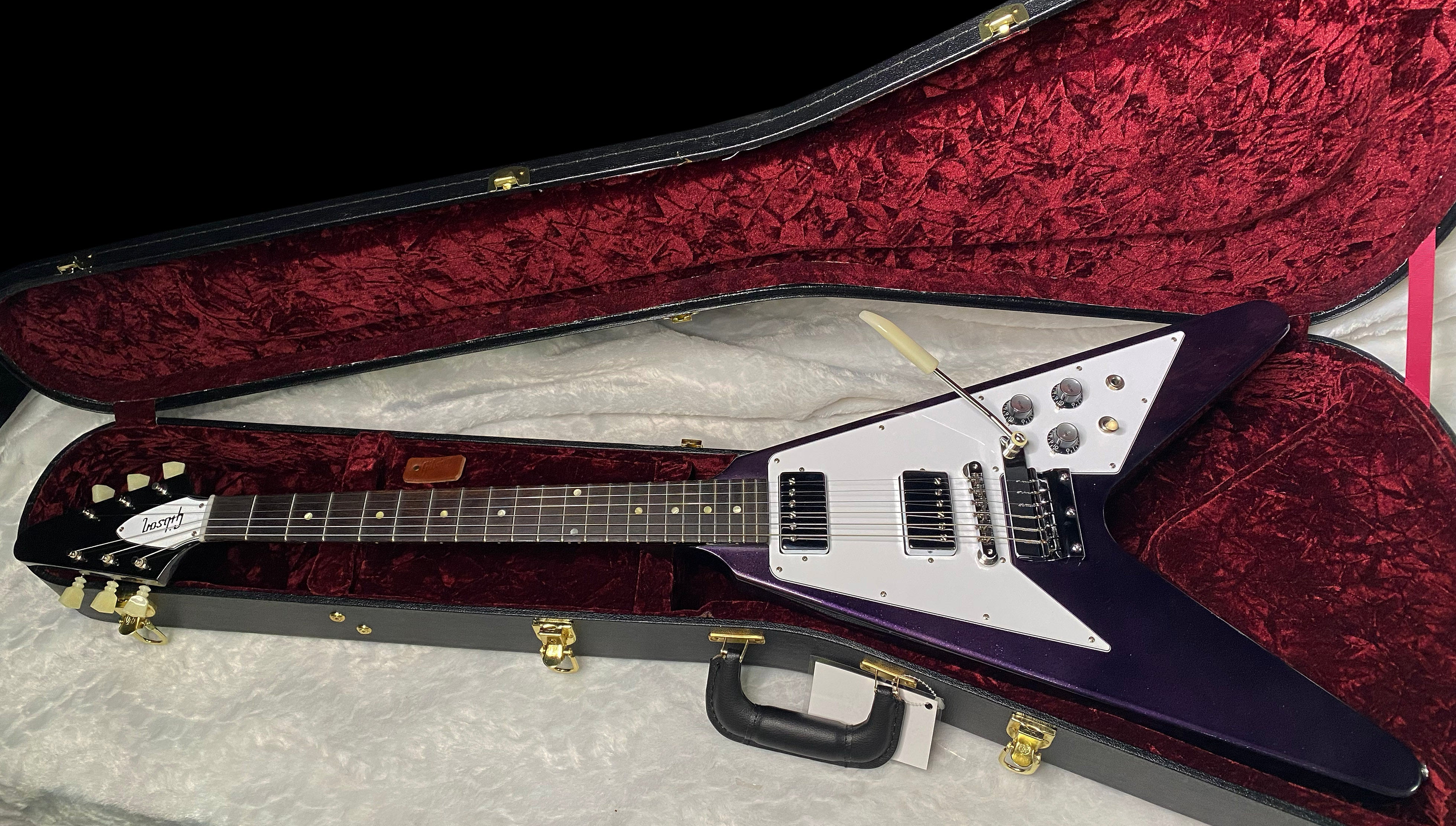 NEW! Gibson Custom 1967 Flying V Purple Sparkle - Short Maestro Trem -Only 7lbs - Authorized Dealer - Ultra RARE! Dealer Select - G07670