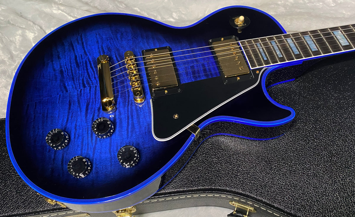 NEW! Gibson Dealer Select Custom Shop Les Paul Custom Blue Widow AAA Figured Flame Top - Authorized Dealer - 10.25lbs - G07682
