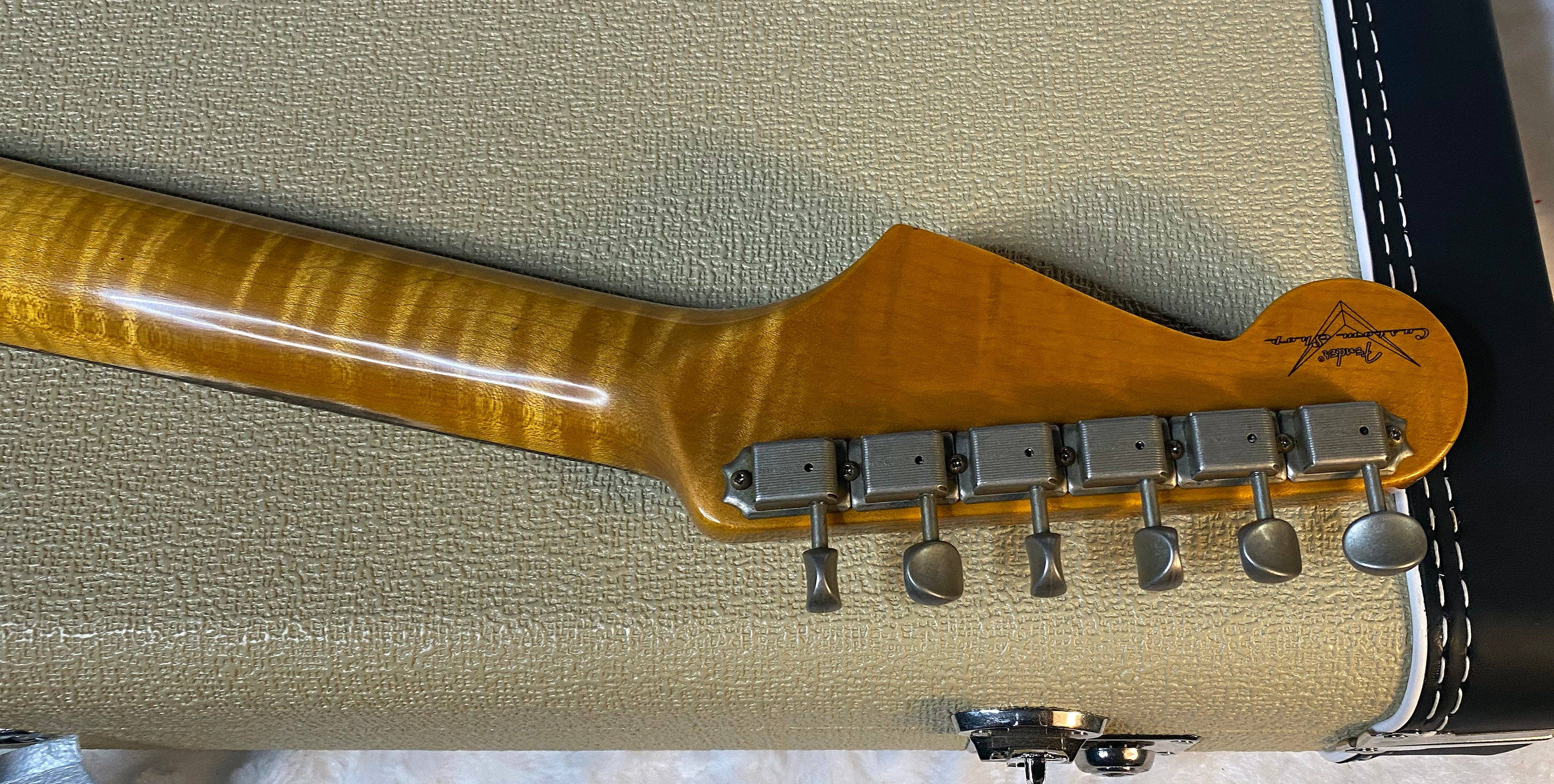 NEW ! Fender Custom Shop ' 62 Stratocaster Bizarre Guitar Exclusive Flamethrower - Journeyman Relic - Super Limited Edition - Lake Placid Blue - AAAA Flamed Maple Neck - Authorized Dealer - G05505