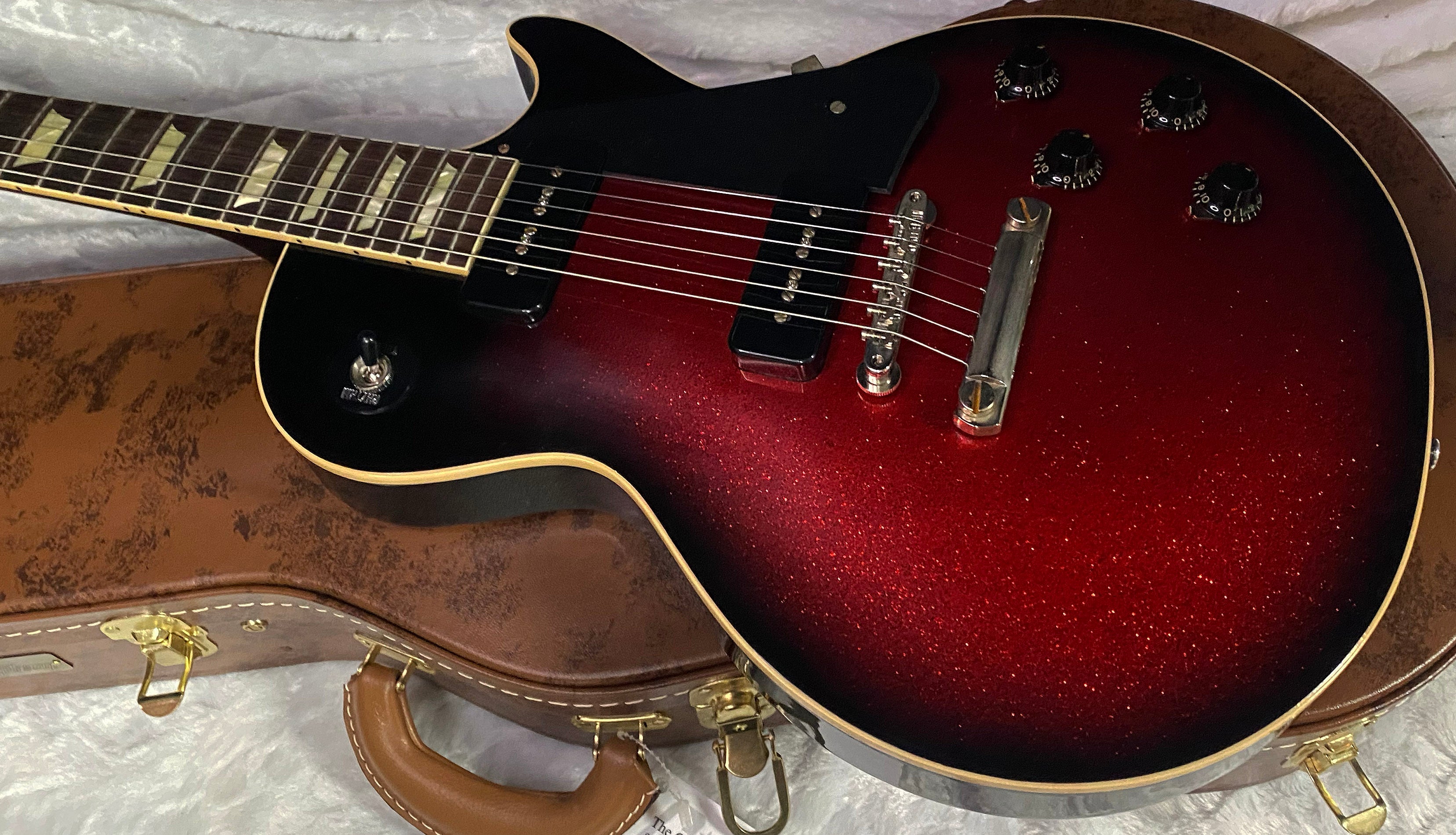 NEW! ! Gibson Custom Shop Murphy Lab '56 Les Paul - Red Sparkle Burst Reissue - VOS - 9.2 lbs - Authorized Dealer - G07672