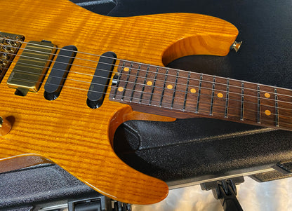 NEW ! Jackson Custom Shop DK24 Dinky - Figured Sassafras - Master Built by Big Rob - EMG Pick-UPs - 8 lbs - G05529 - WOW!
