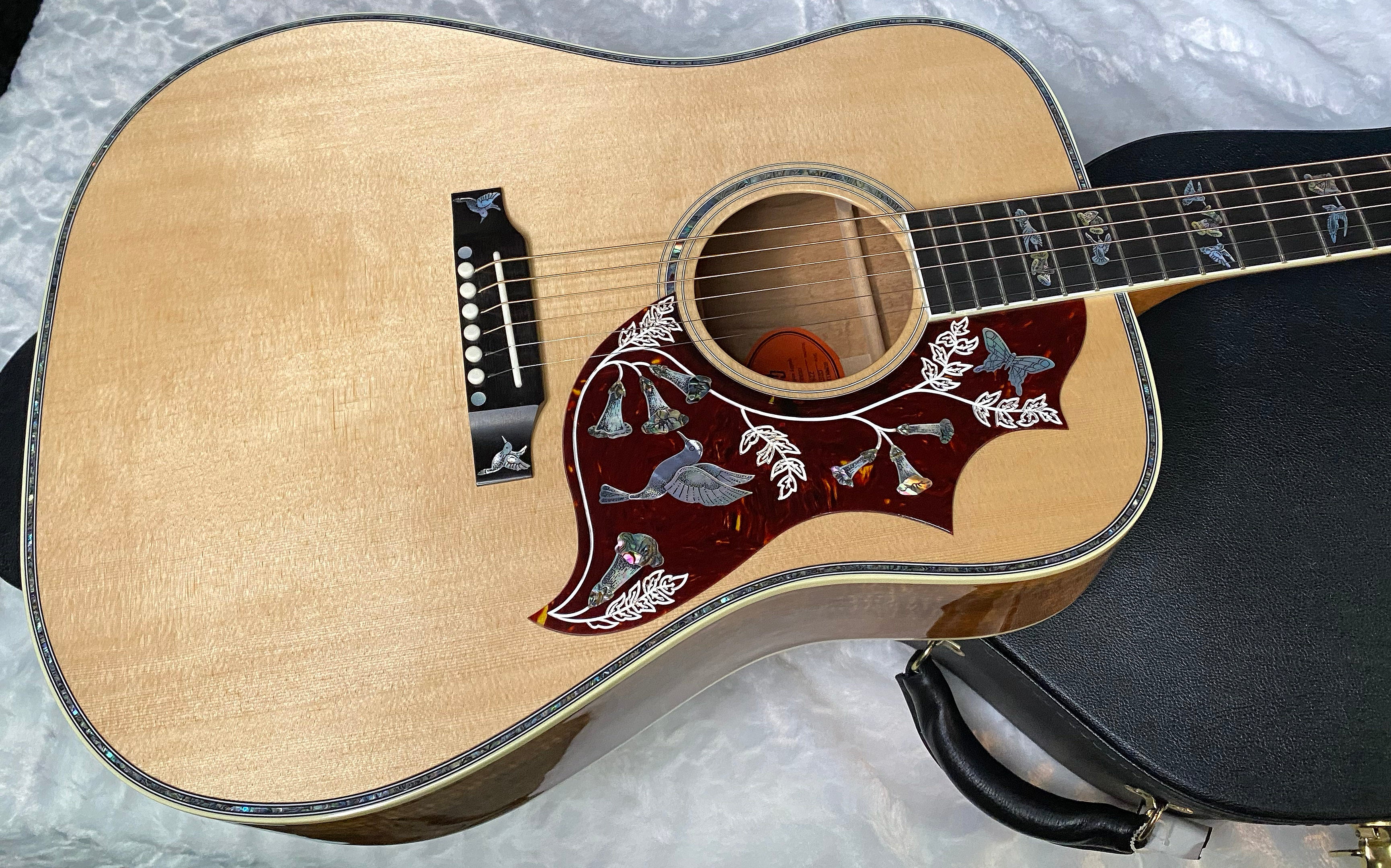 NEW! Gibson Hummingbird Custom Koa - Authorized Dealer - Custom Shop - 4.95 lbs