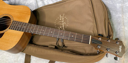 NEW! Taylor Academy 10e Acoustic-Electric Guitar - Natural - 4lbs - Authorized Dealer - G06259