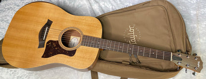 NEW! Taylor Academy 10e Acoustic-Electric Guitar - Natural - 4lbs - Authorized Dealer - G06259