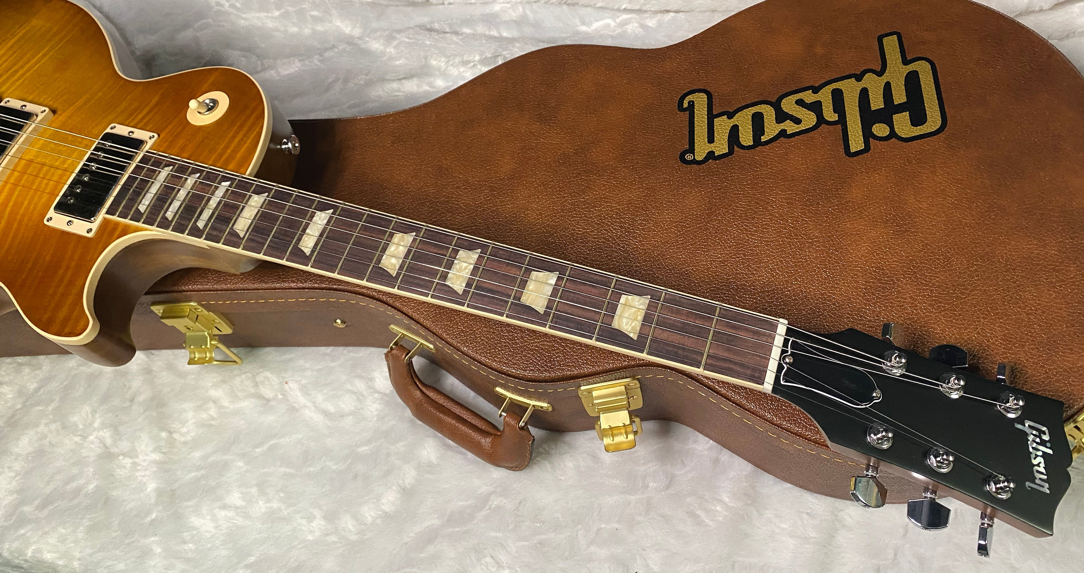 NEW ! Gibson Kirk Hammett "Greeny” Les Paul Standard﻿﻿ Greeny Burst - Only 8.45lbs - Authorized Dealer - G07671