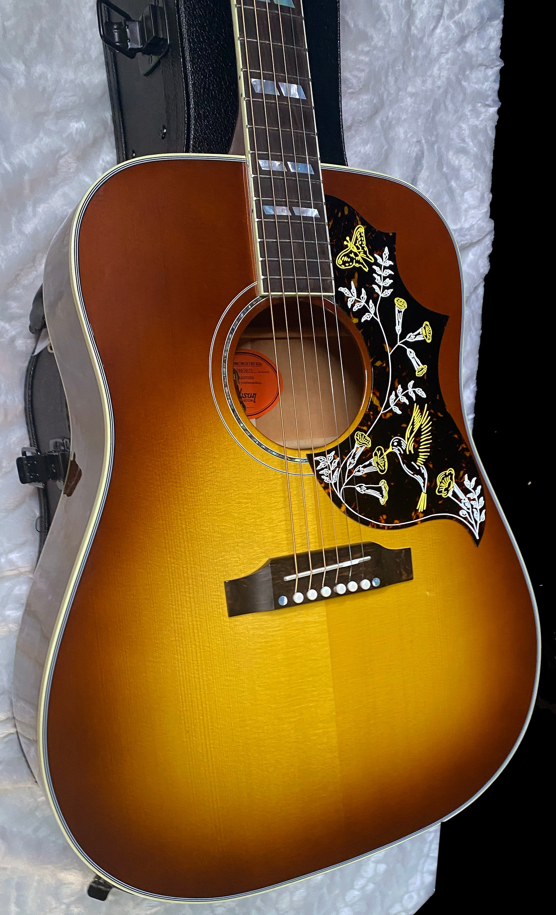 NEW! Gibson Custom Shop Hummingbird Koa/Carpathian Spruce Acoustic-Electric Guitar - Honeyburst - 4.65 lbs - Authorized Dealer! G06299