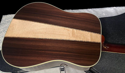 NEW! Gibson Custom Shop Hummingbird Rosewood 3-Piece Back Acoustic-Electric Guitar - Rosewood Burst - 4.65 lbs - Authorized Dealer! G06304