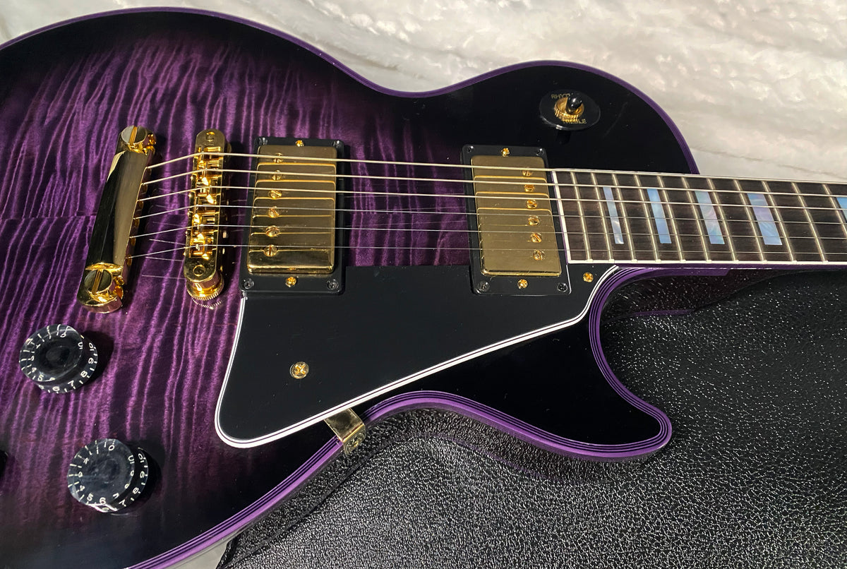 NEW! Gibson Dealer Select Custom Shop Les Paul Custom Purple Widow AAA Figured Flame Top - Authorized Dealer - 10.6 lbs - G07677
