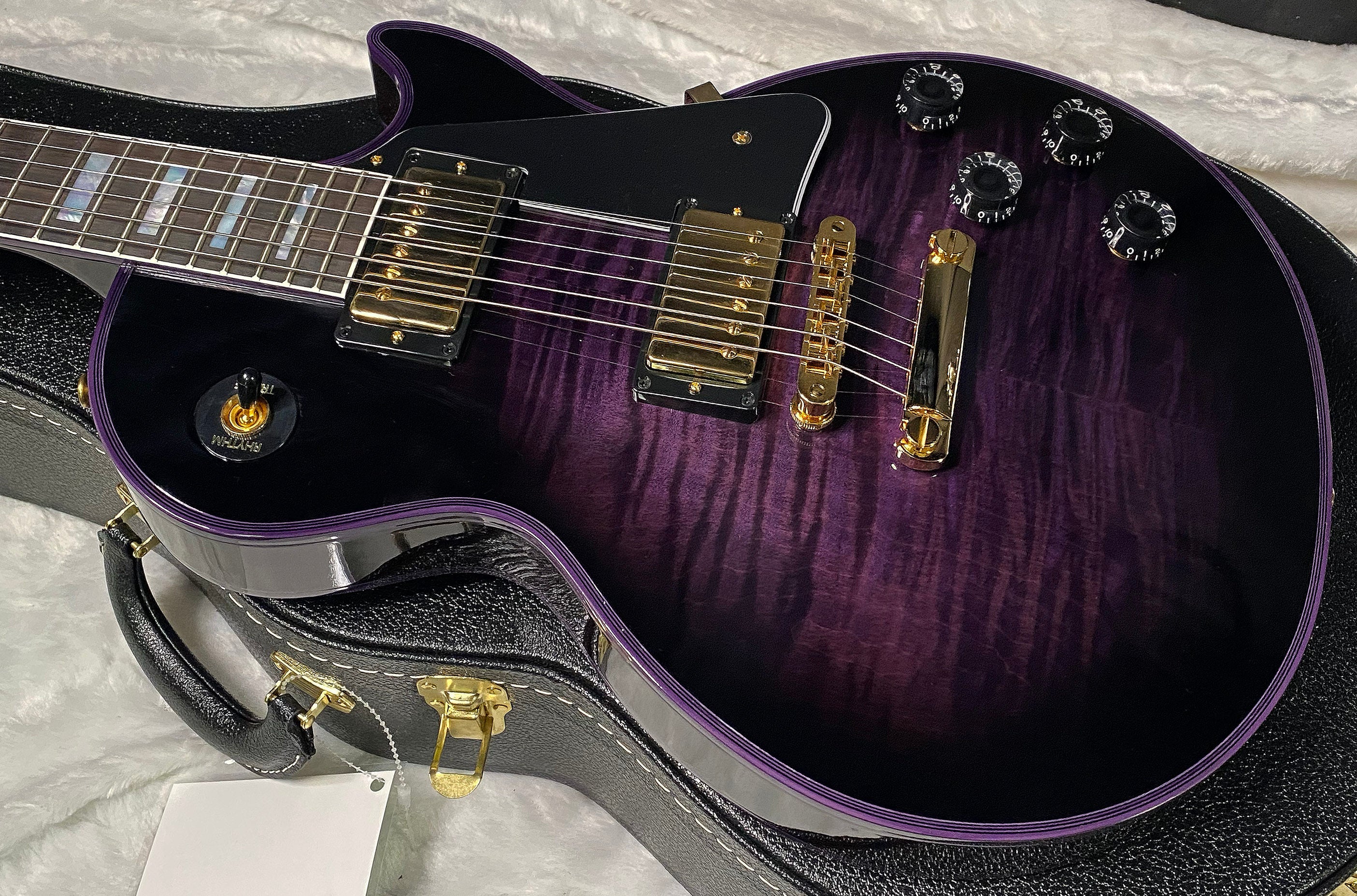 NEW! Gibson Dealer Select Custom Shop Les Paul Custom Purple Widow AAA Figured Flame Top - Authorized Dealer - 10.6 lbs - G07677