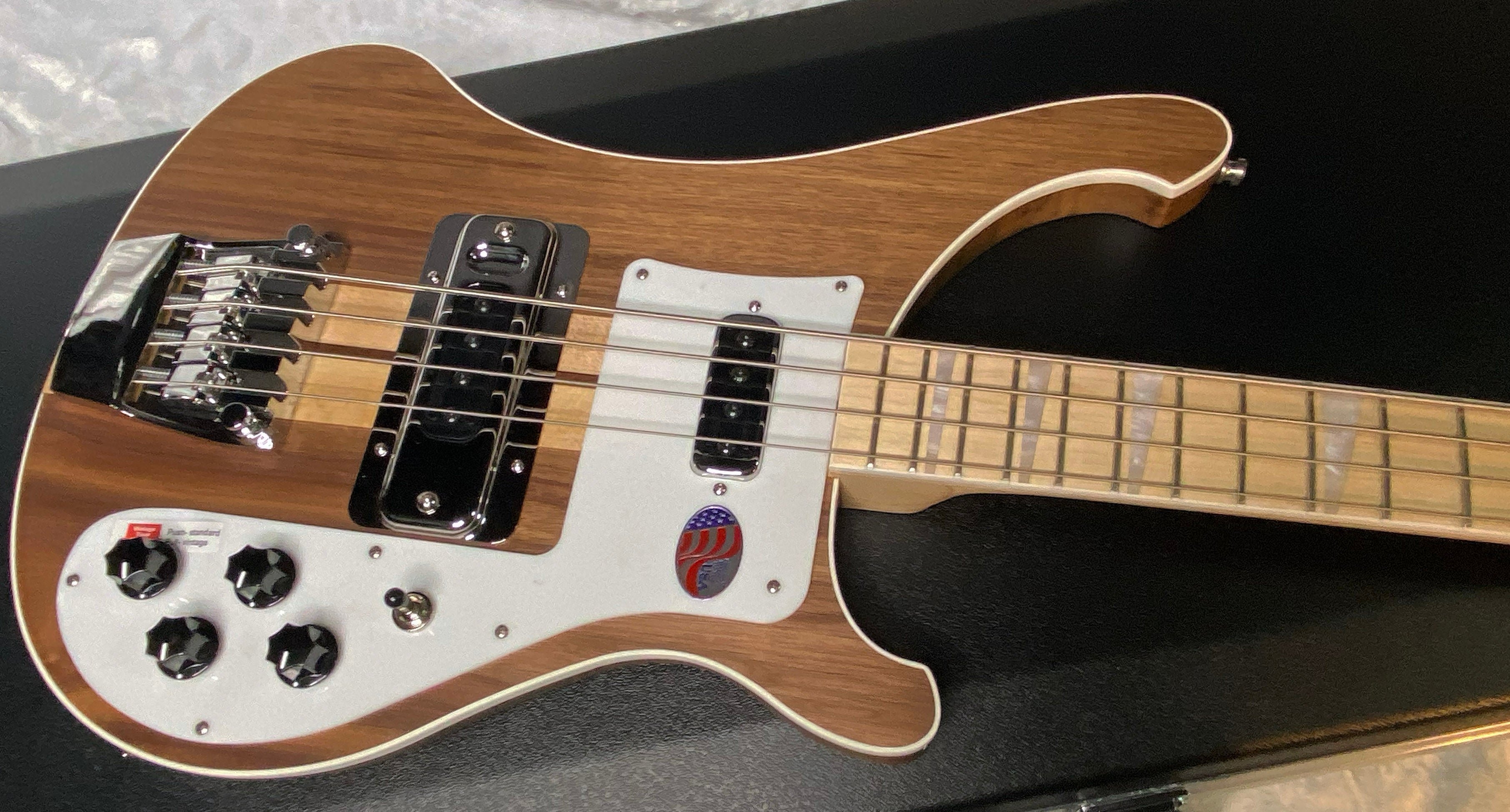 NEW! Rickenbacker 4003 W Walnut - 4-String Bass - Authorized Dealer - 8.2lbs - G06964