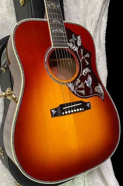 NEW! Gibson Hummingbird Custom Koa - Dealer Select - Autumnburst - Authorized Dealer - Custom Shop - 4.75 lbs - G07701