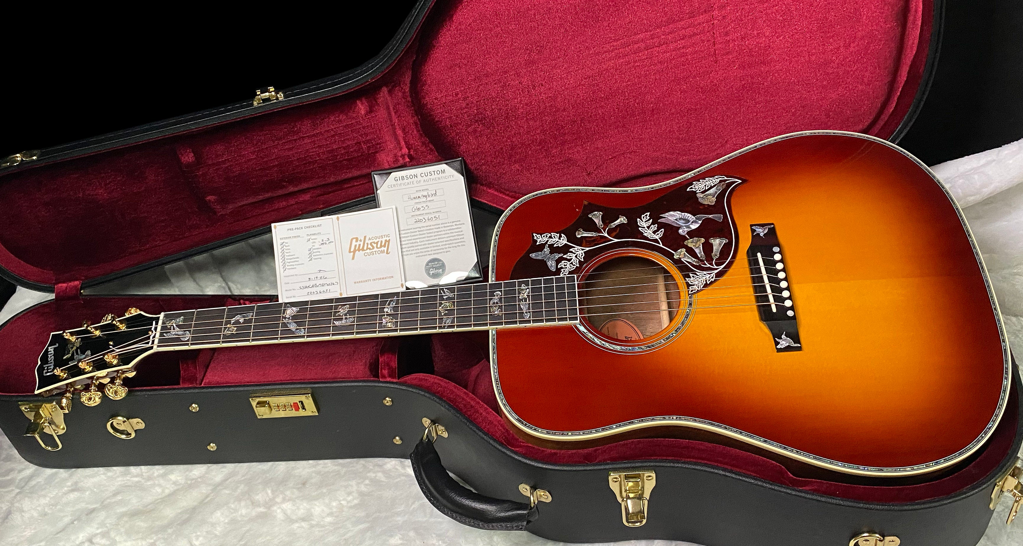 NEW! Gibson Hummingbird Custom Koa - Dealer Select - Autumnburst - Authorized Dealer - Custom Shop - 4.75 lbs - G07701