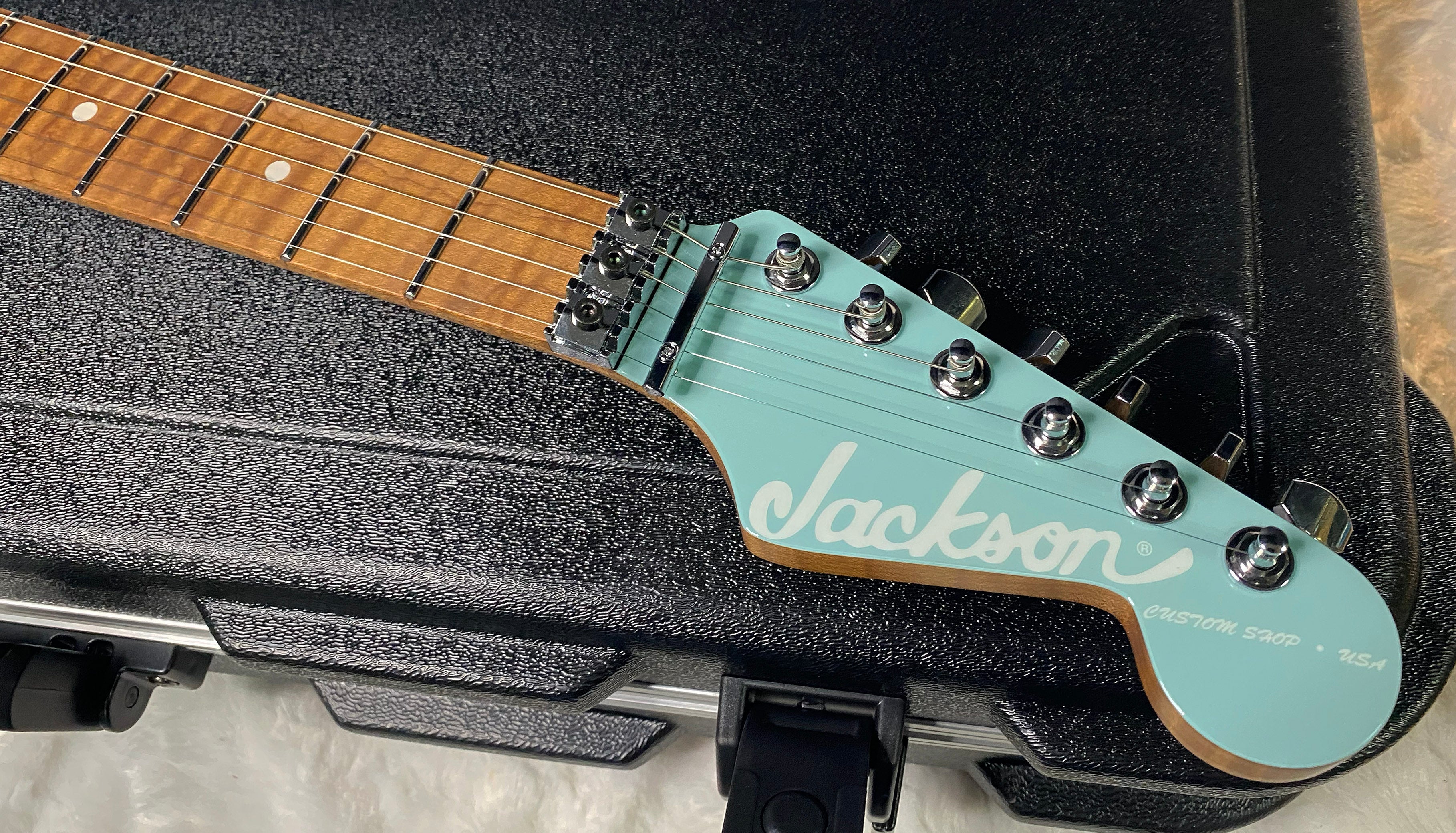 NEW ! Jackson Custom Shop Dinky HSH - Roasted Maple Neck & Fretboard - DK - Daphne Blue - Authorized Dealer - 7.7 lbs - G06969