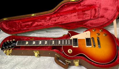 NEW ! Gibson Les Paul Standard '50s - Heritage Cherry Sunburst - Only 8.8 lbs - Authorized Dealer - G07691
