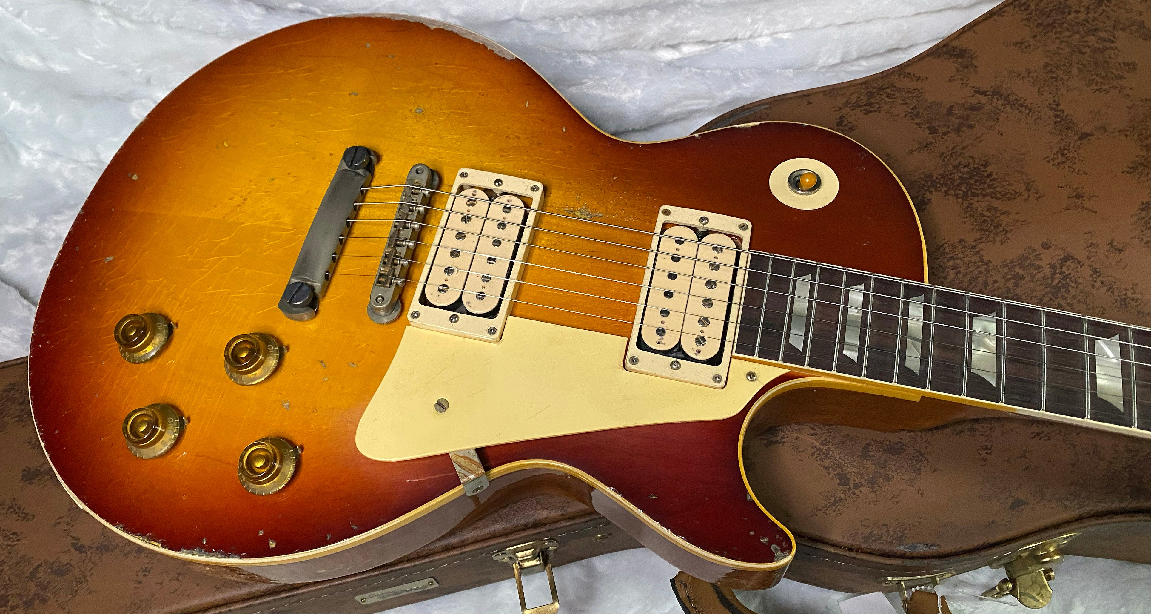 NEW! Gibson Custom 1957 Les Paul Standard Reissue - Refin Burst, Ultra Heavy Aged 2026 Limited Edition Collection - Only 8.3 lbs - IN-STOCK! - Authorized Dealer - G07679