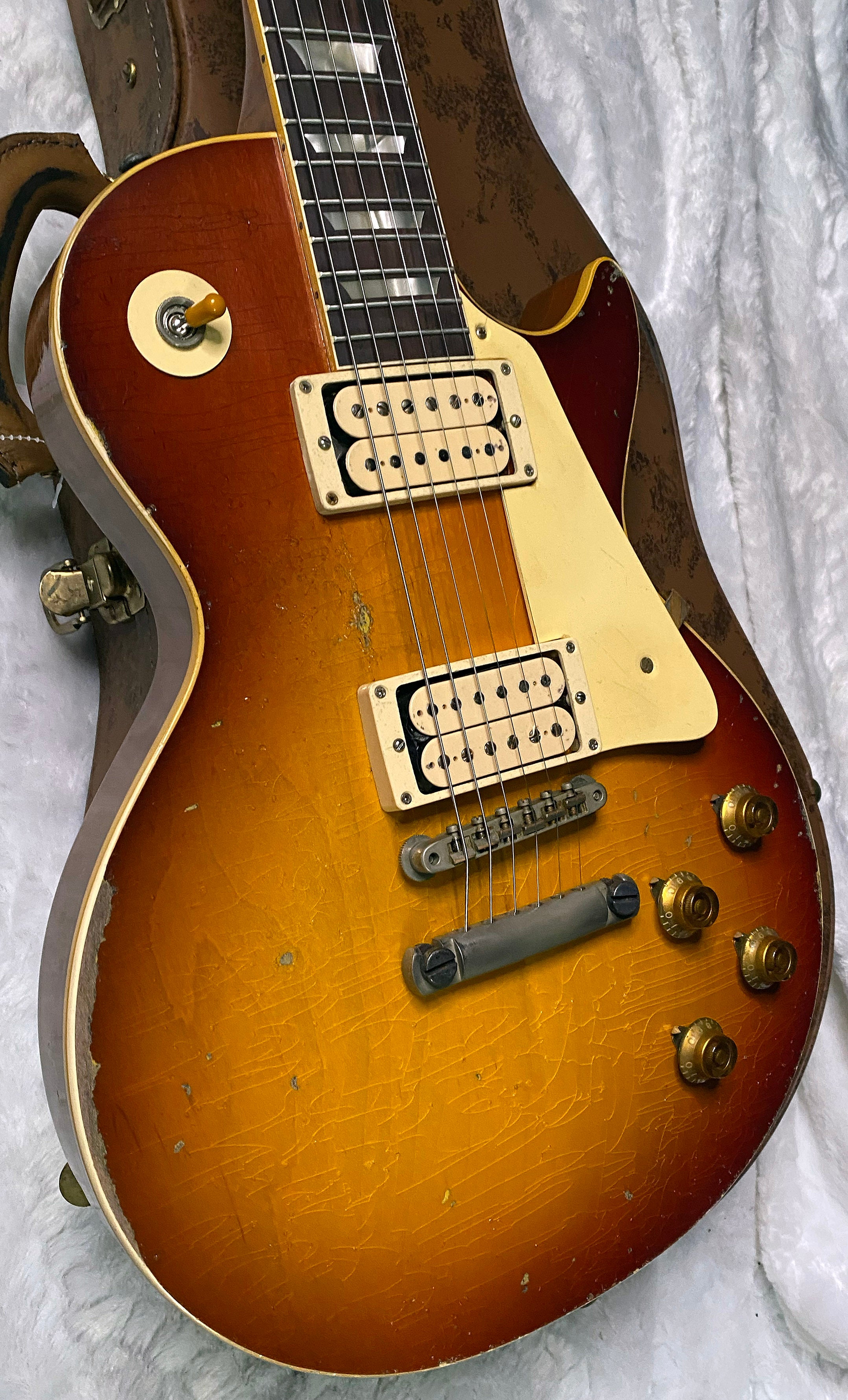 NEW! Gibson Custom 1957 Les Paul Standard Reissue - Refin Burst, Ultra Heavy Aged 2026 Limited Edition Collection - Only 8.3 lbs - IN-STOCK! - Authorized Dealer - G07679