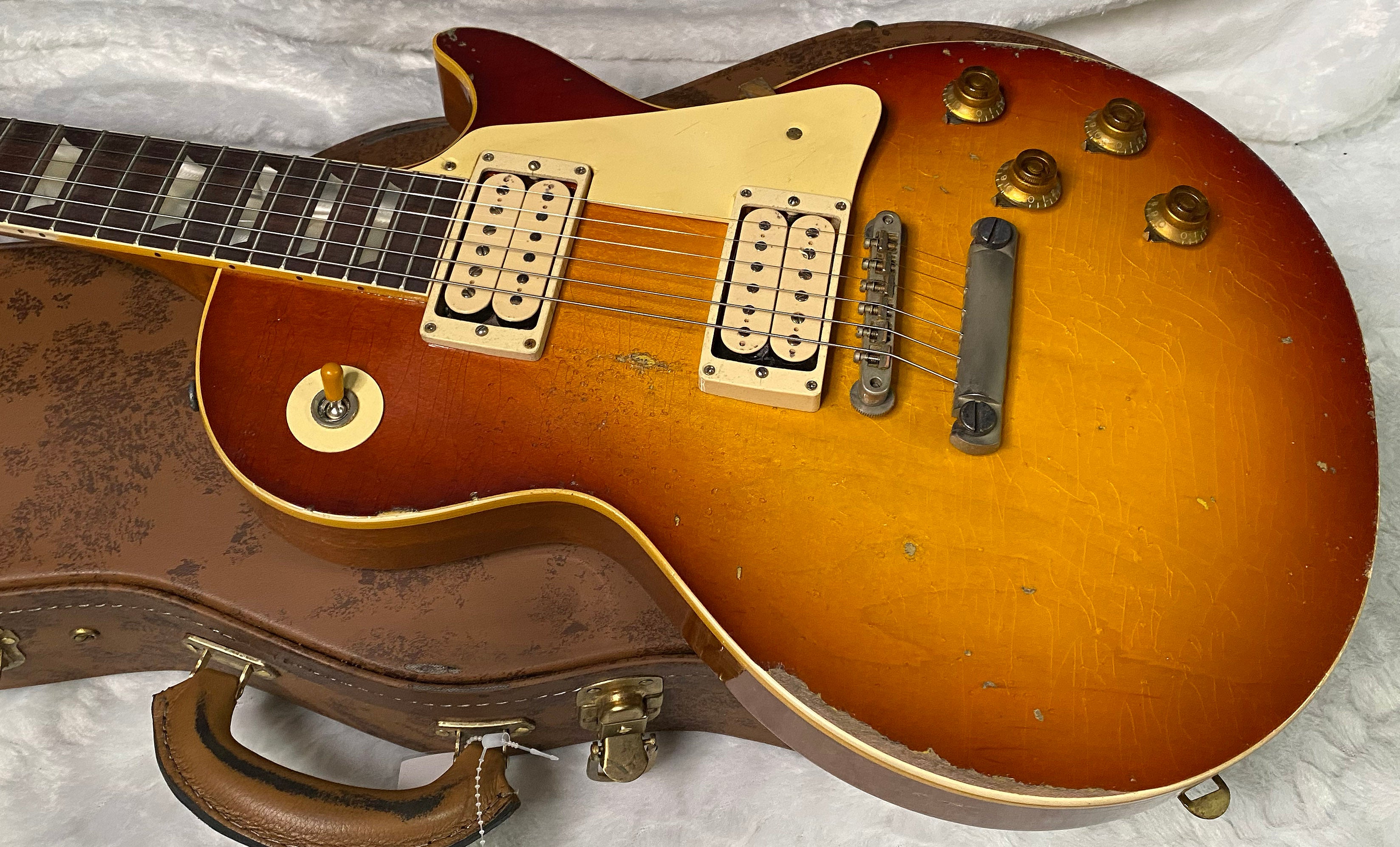 NEW! Gibson Custom 1957 Les Paul Standard Reissue - Refin Burst, Ultra Heavy Aged 2026 Limited Edition Collection - Only 8.3 lbs - IN-STOCK! - Authorized Dealer - G07679
