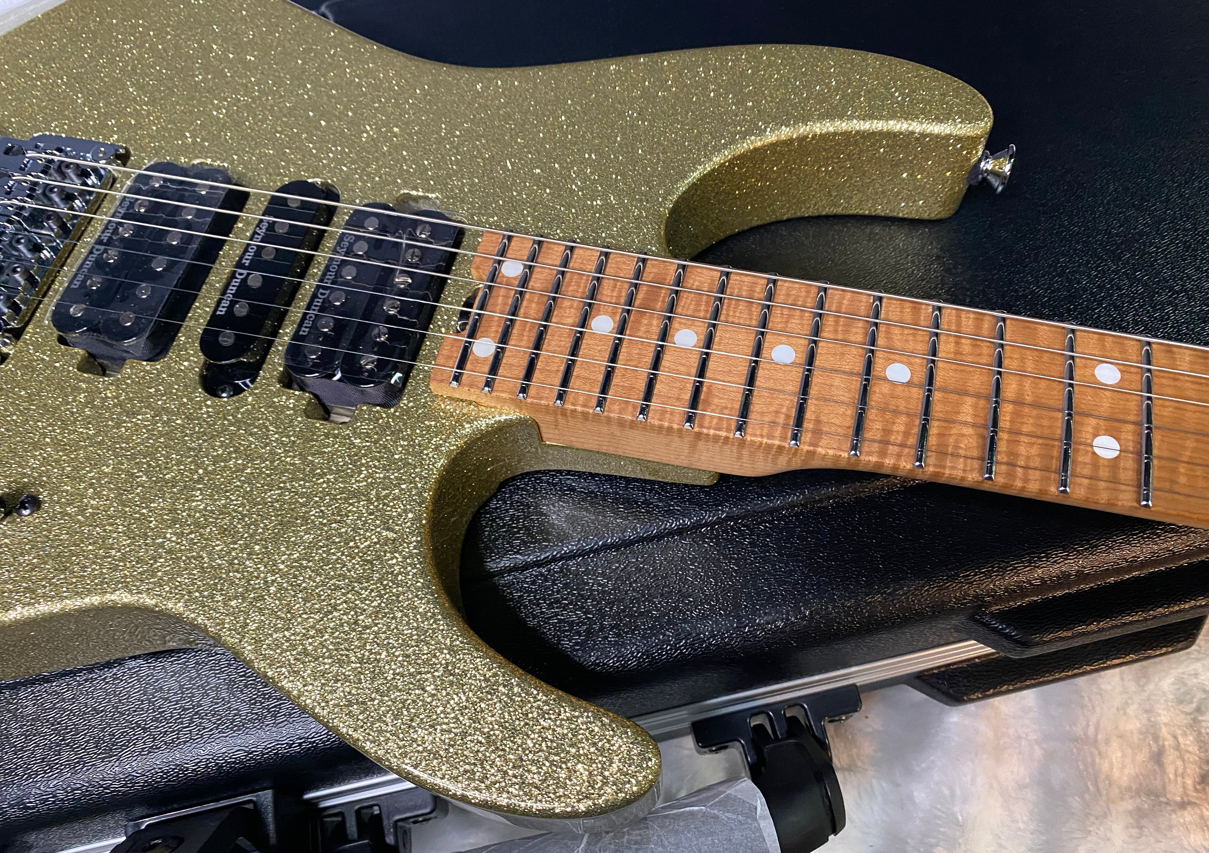 NEW ! Jackson Custom Shop Dinky HSH - Roasted Maple Neck & Fretboard - DK - Gold Sparkle - Authorized Dealer - 8.1 lbs - G06968