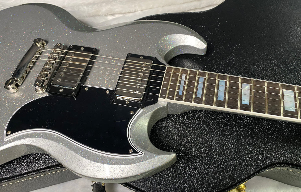 NEW! Gibson Custom SG Custom Electric Guitar - Radiant Sparkle - WOW! Just Incredible! 7lbs - Authorized Dealer - G07678