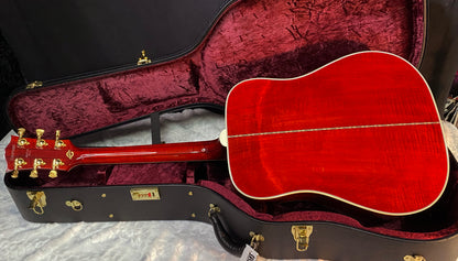 NEW! Gibson Custom Shop Dove - Doves In Flight - Authorized Dealer - 5.1 lbs - G06040