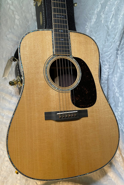 NEW! Martin D-45 Modern Deluxe - Acoustic Guitar - 4.3lbs - Authorized Dealer - G05509 - 10D45MODERNDELUXE