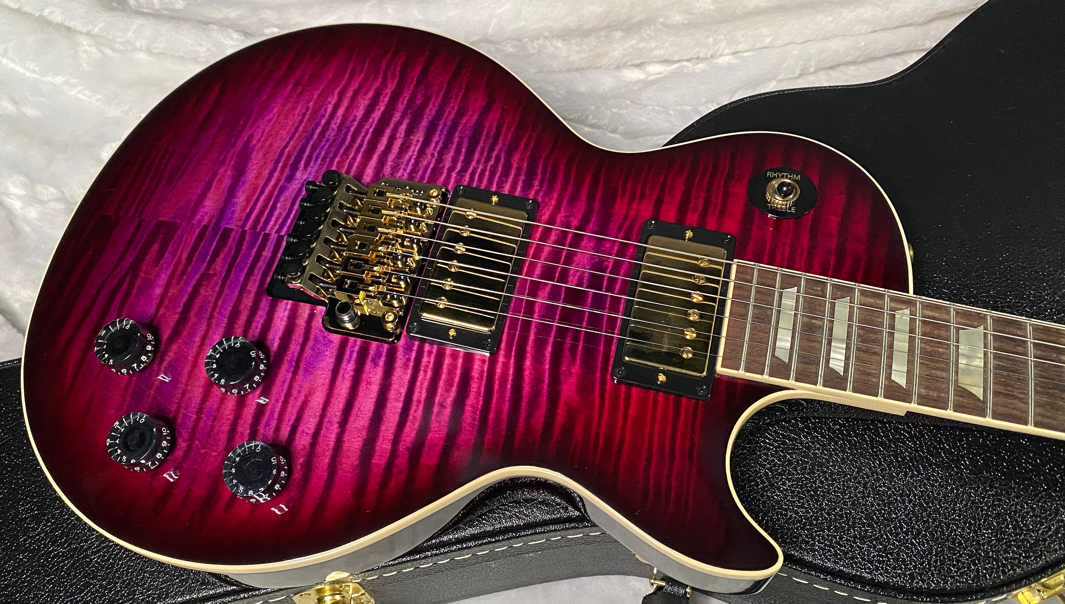 NEW! Gibson Custom Les Paul Axcess Standard Figured Top Floyd Rose Electric Guitar - Greatest Hits II - Authorized Dealer - Tri-Berry Burst - WOW! 8.45lbs - G07676