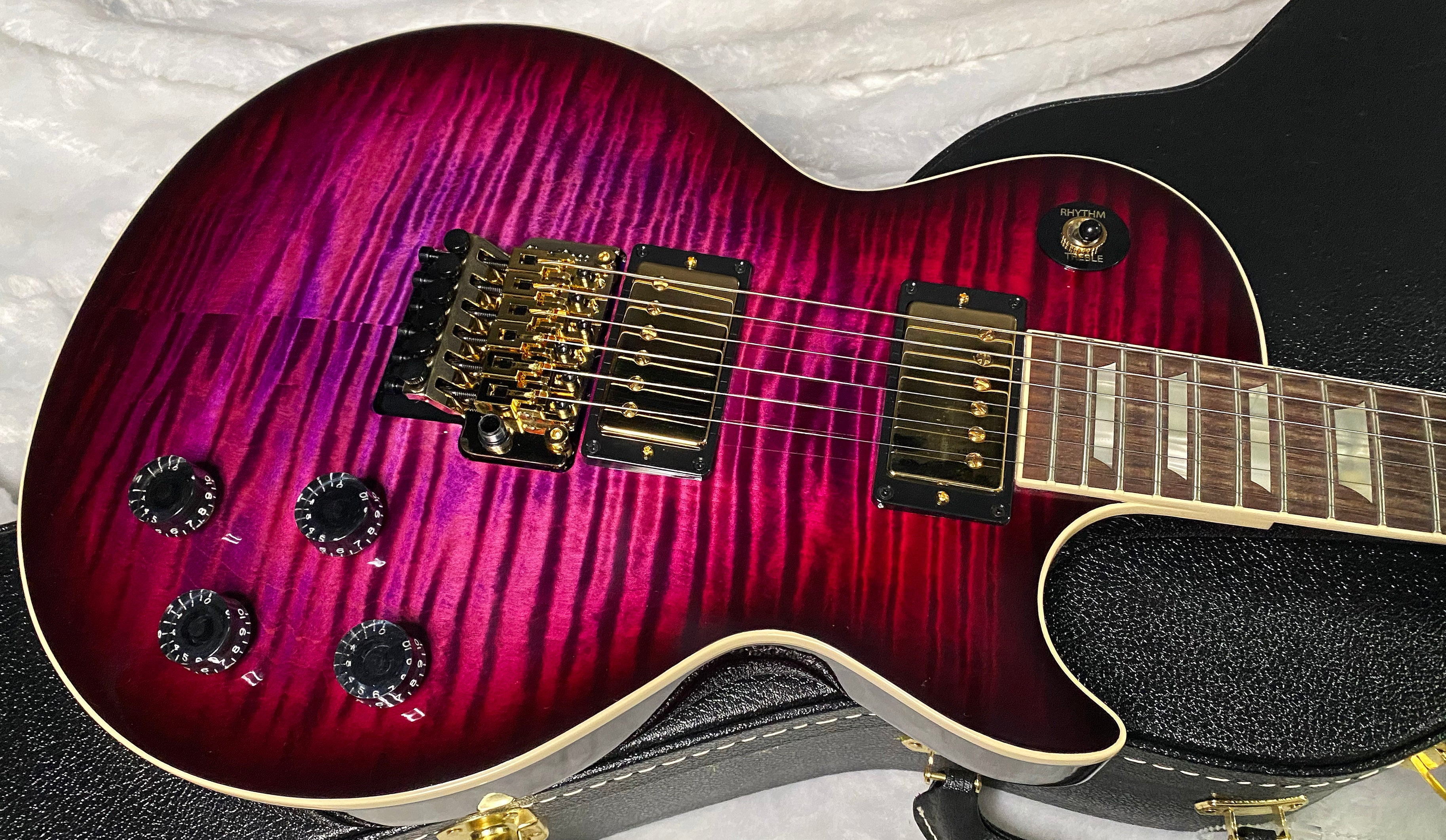 NEW! Gibson Custom Les Paul Axcess Standard Figured Top Floyd Rose Electric Guitar - Greatest Hits II - Authorized Dealer - Tri-Berry Burst - WOW! 8.45lbs - G07676