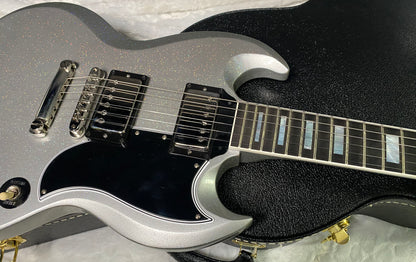 NEW! Gibson Custom SG Custom Electric Guitar - Radiant Sparkle - WOW! Just Incredible! 6.9lbs - Authorized Dealer - G07686