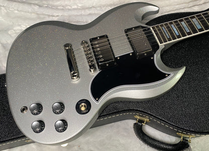 NEW! Gibson Custom SG Custom Electric Guitar - Radiant Sparkle - WOW! Just Incredible! 6.9lbs - Authorized Dealer - G07686