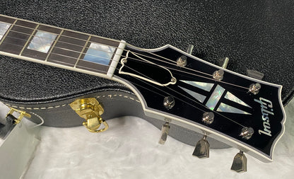 NEW! Gibson Custom SG Custom Electric Guitar - Radiant Sparkle - WOW! Just Incredible! 6.9lbs - Authorized Dealer - G07686