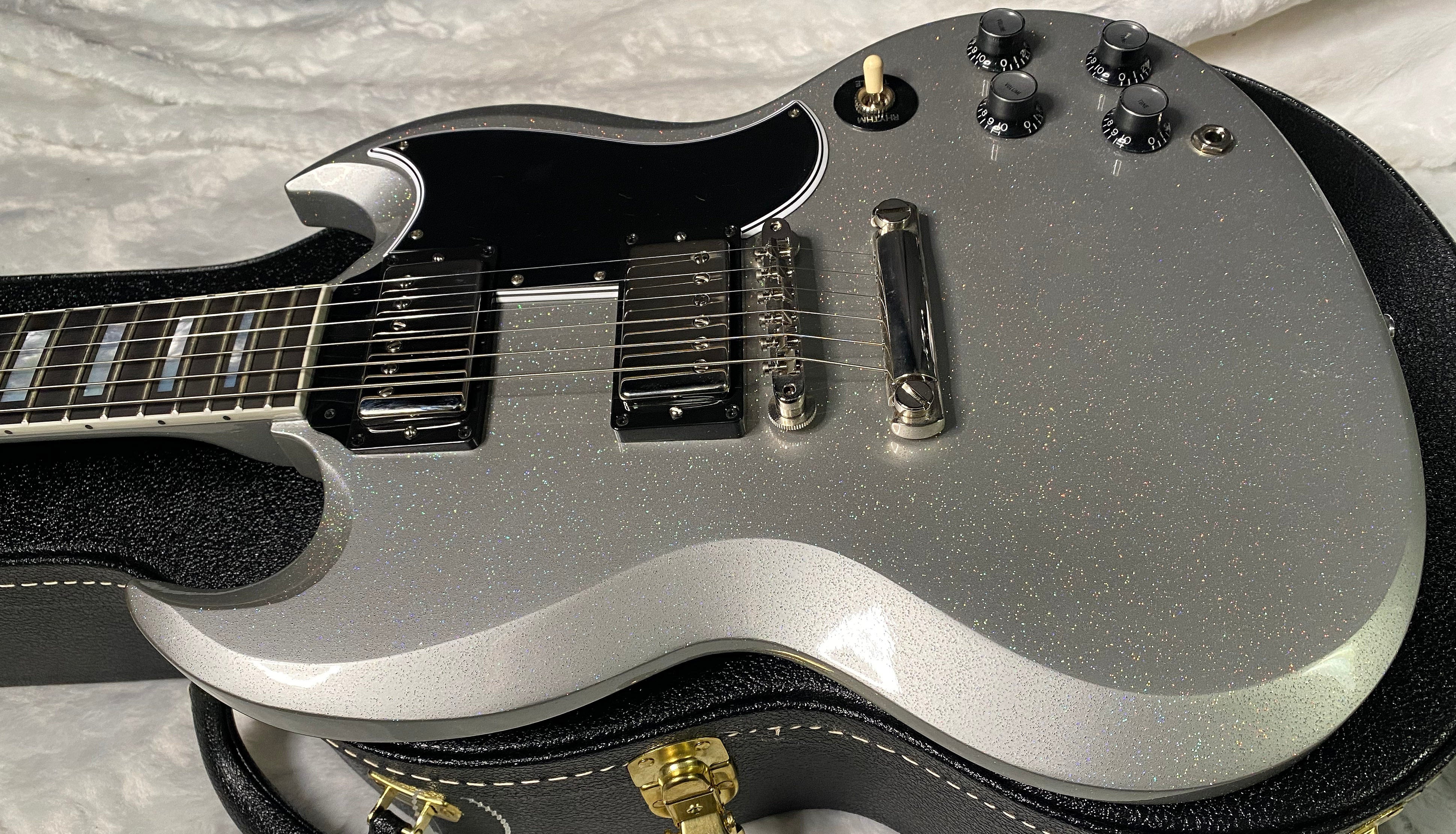 NEW! Gibson Custom SG Custom Electric Guitar - Radiant Sparkle - WOW! Just Incredible! 6.9lbs - Authorized Dealer - G07686