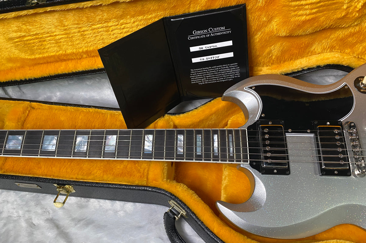 NEW! Gibson Custom SG Custom Electric Guitar - Radiant Sparkle - WOW! Just Incredible! 6.9lbs - Authorized Dealer - G07686