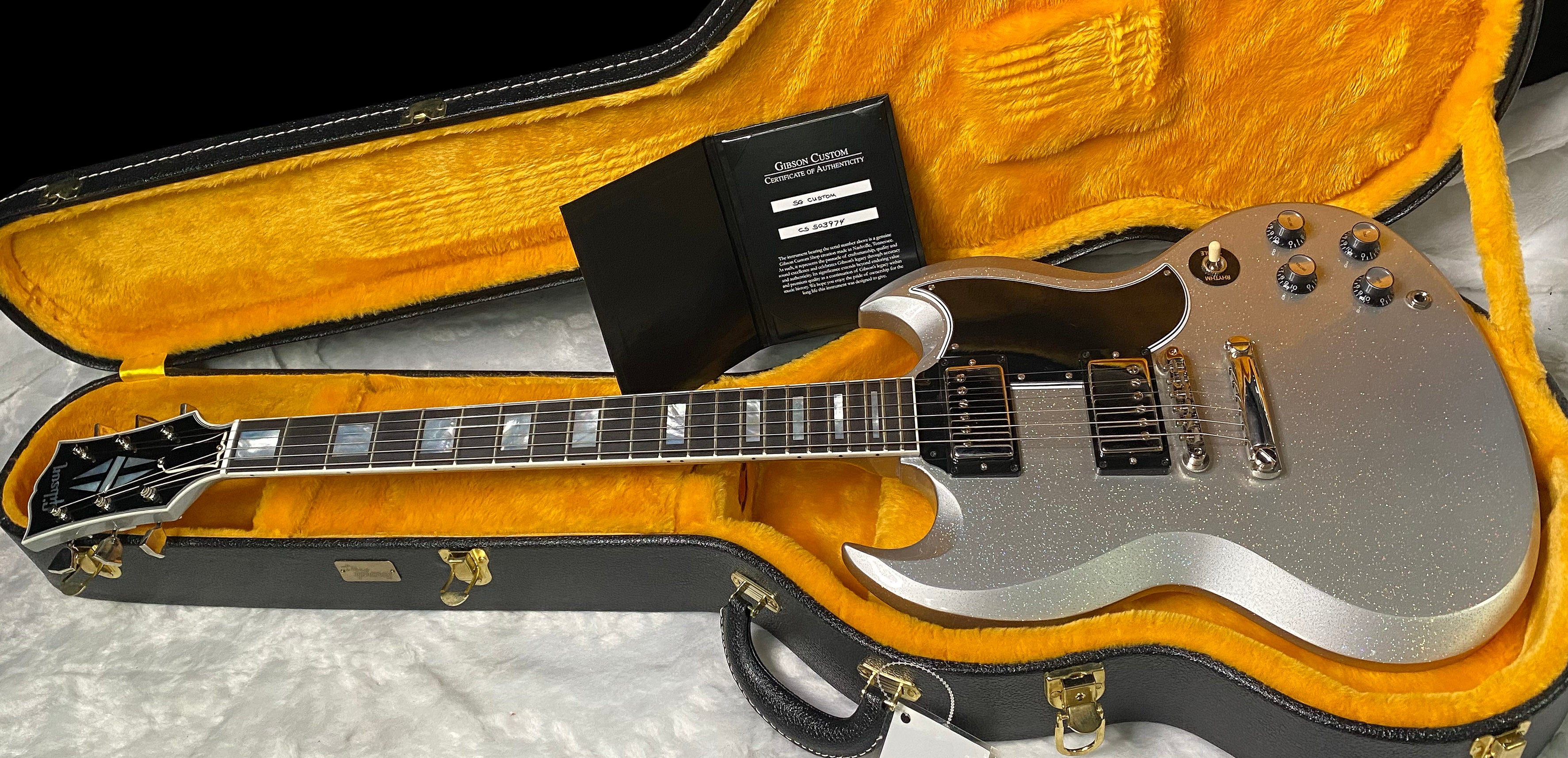 NEW! Gibson Custom SG Custom Electric Guitar - Radiant Sparkle - WOW! Just Incredible! 6.9lbs - Authorized Dealer - G07686