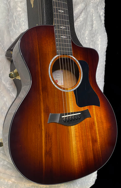 NEW! Taylor 224ce-K DLX Grand Auditorium Acoustic-Electric Guitar - Tobacco - 4.9lbs - Authorized Dealer - G06266