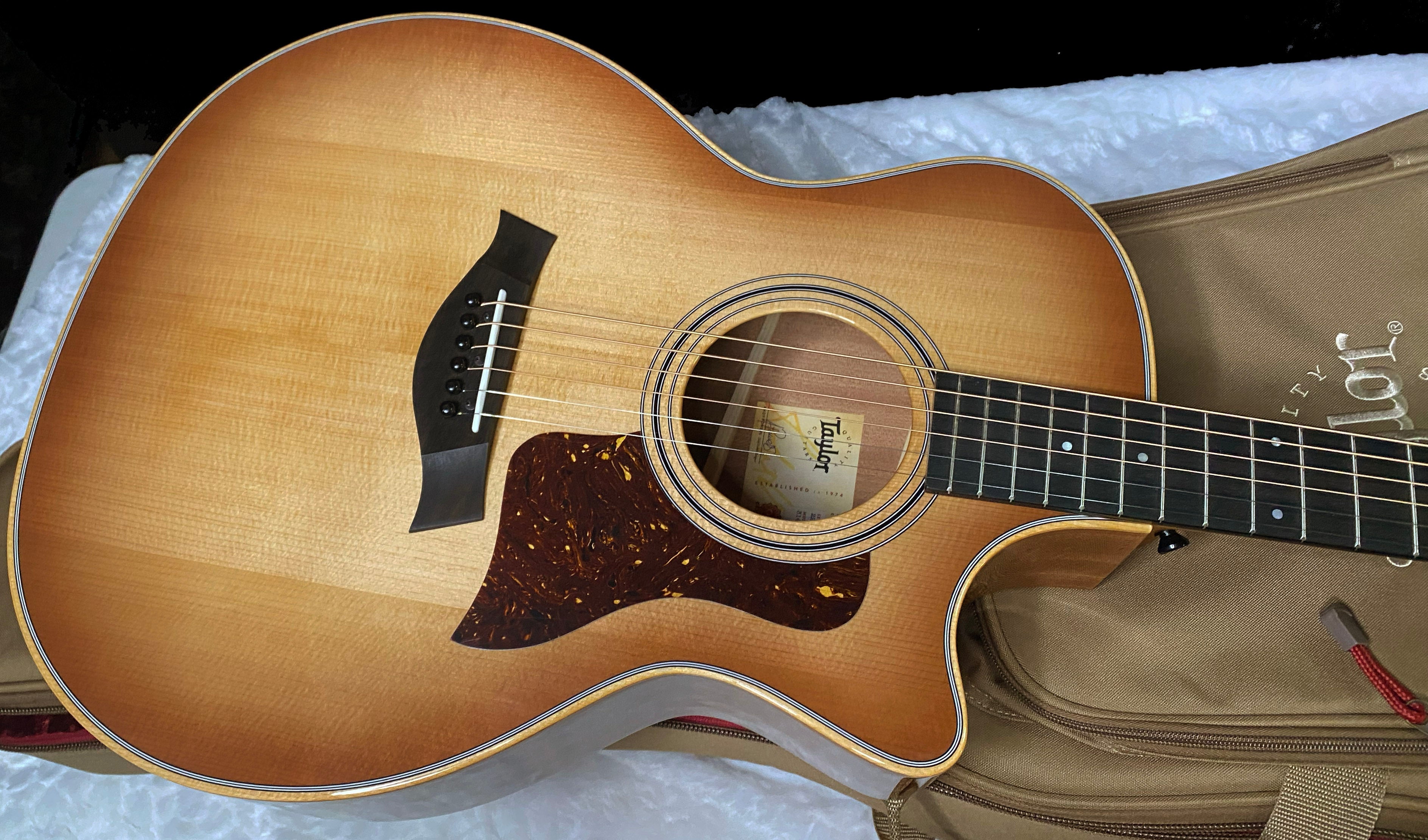 NEW! Taylor 314ce Studio Acoustic-Electric Guitar - Shaded Edgeburst - Authorized Dealer - 4.55lbs - G06247