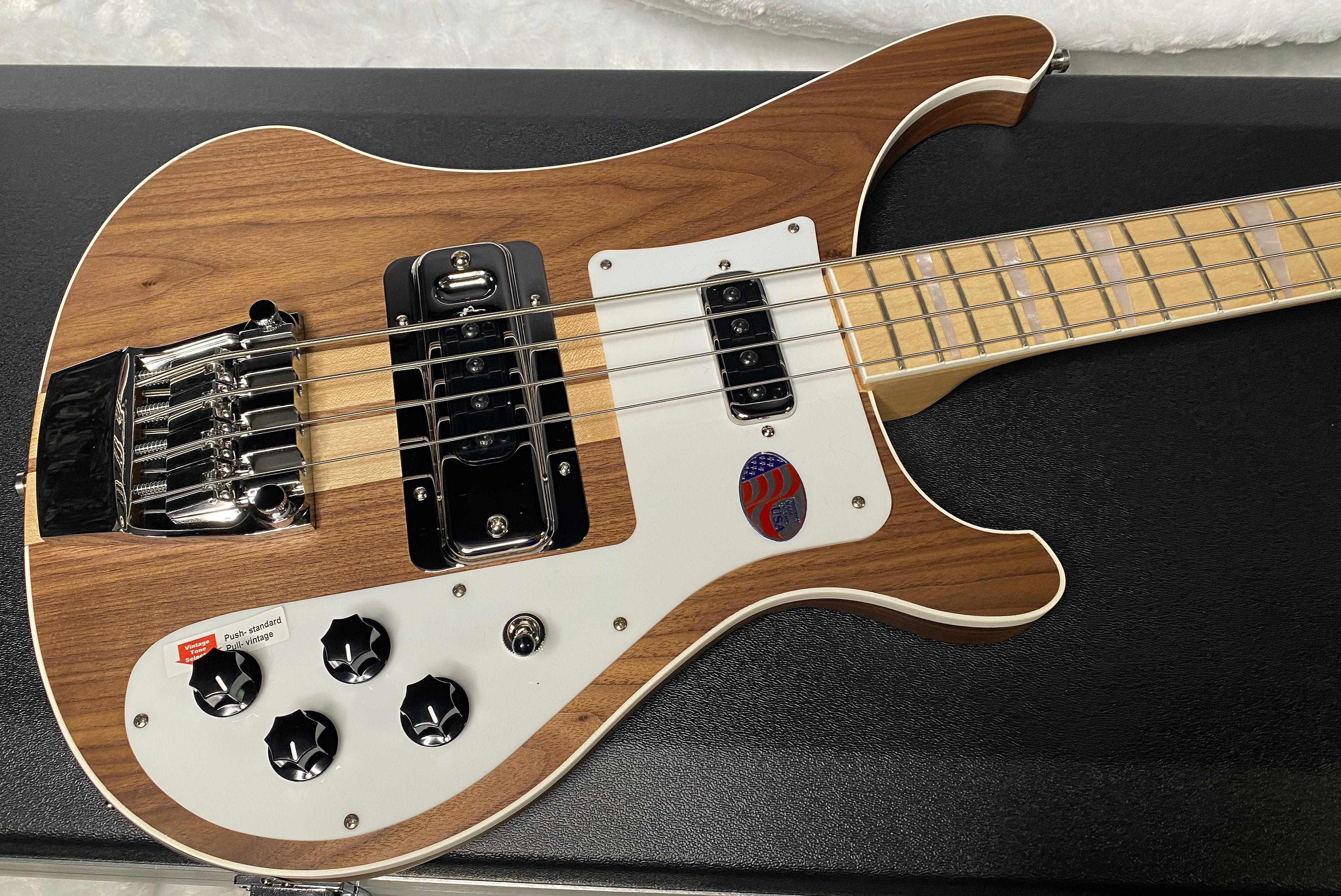 NEW! Rickenbacker 4003 W Walnut - 4-String Bass - Authorized Dealer - 8.45lbs - G06987