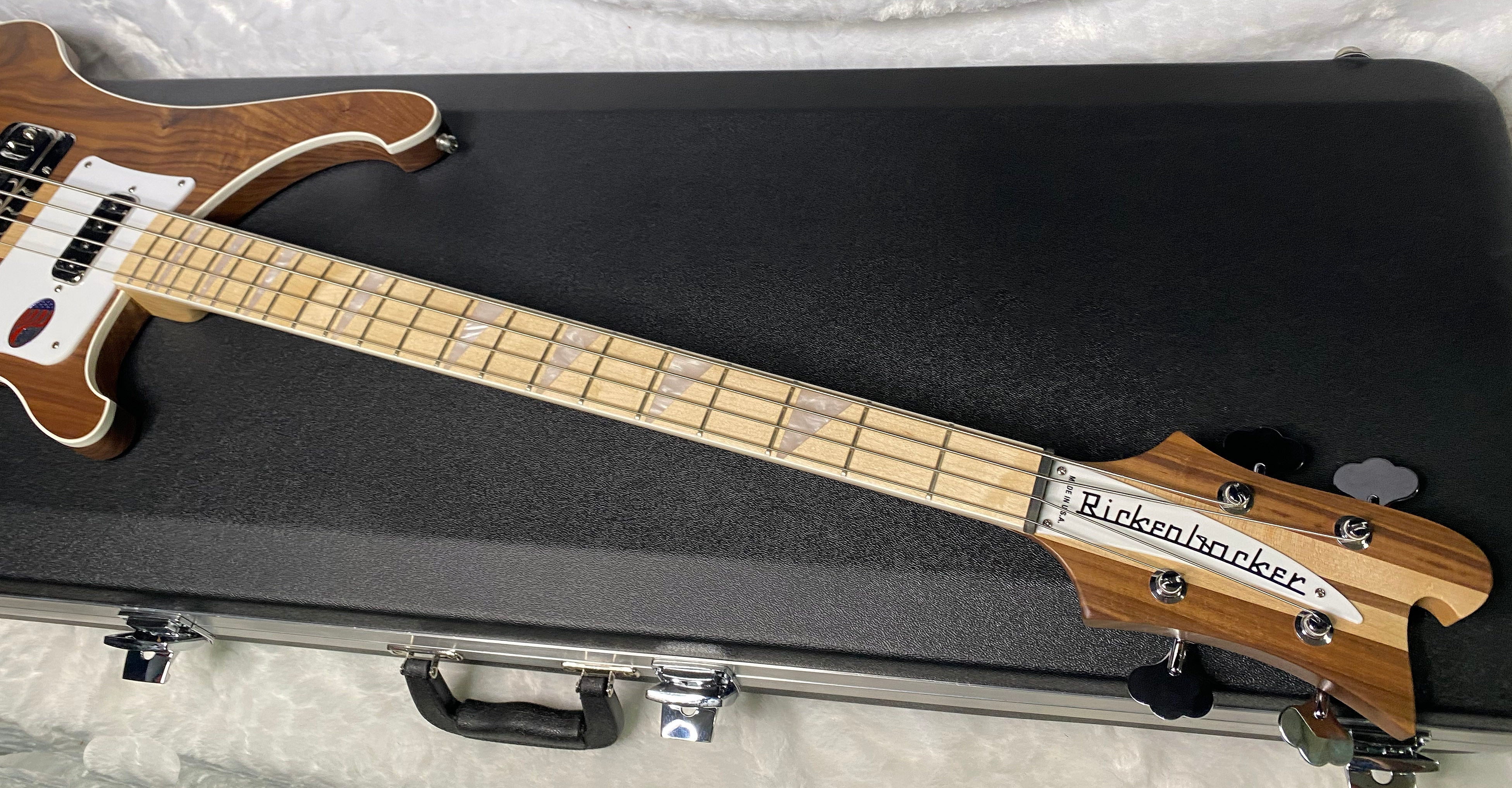 NEW! Rickenbacker 4003 W Walnut - 4-String Bass - Authorized Dealer - 8.5 lbs - G06986